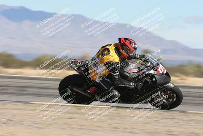 media/Nov-16-2025-Race Pace (Sun) [[8c5fa54630]]/Non Verified Riders (1st 20 Minutes)/3-Turn 3 Inside (11am)/